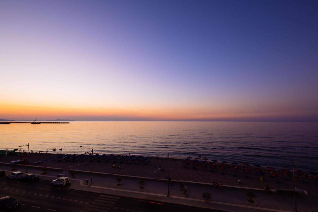 Appartement Seperi Sea & Sun à Réthymnon Extérieur photo
